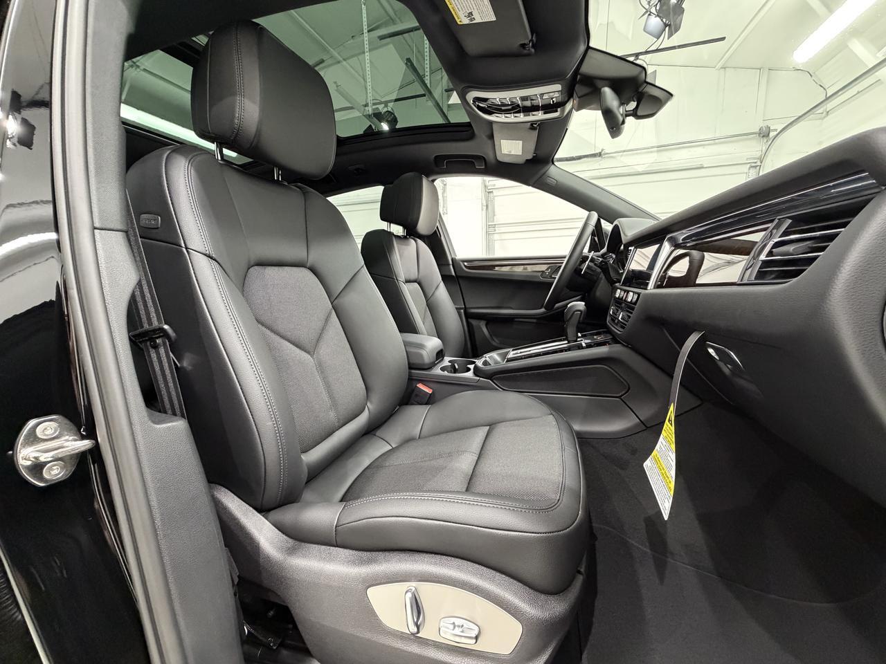2026 Porsche Macan Newark DE
