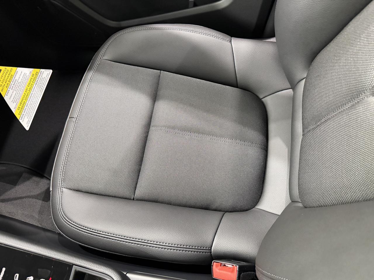 2026 Porsche Macan Newark DE