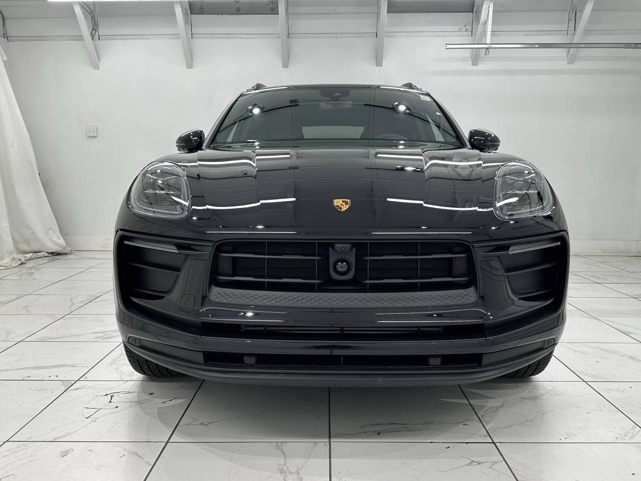 2026 Porsche Macan Newark DE