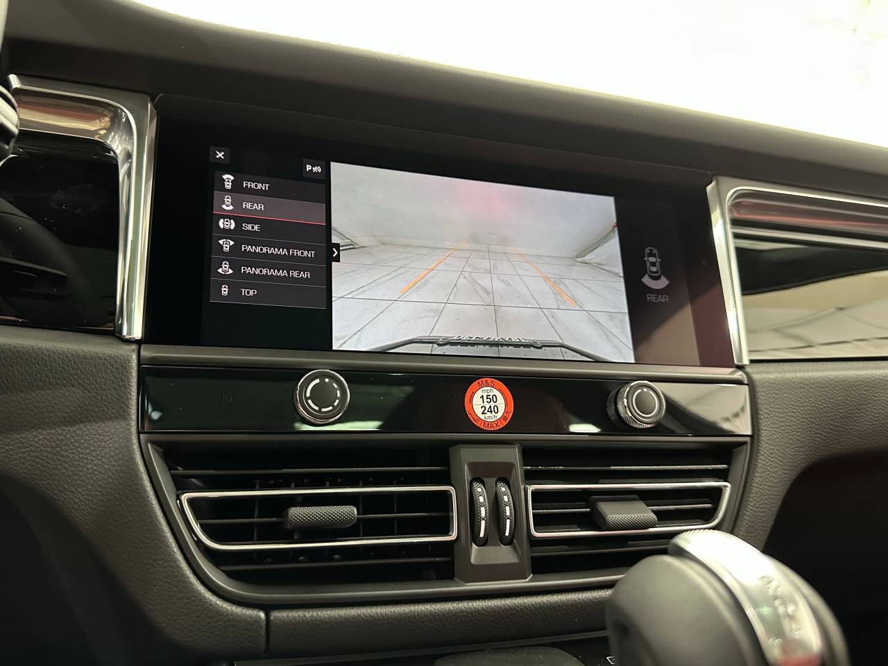 2026 Porsche Macan Newark DE