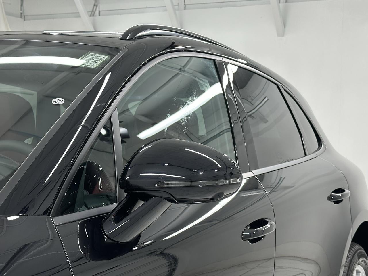 2026 Porsche Macan Newark DE