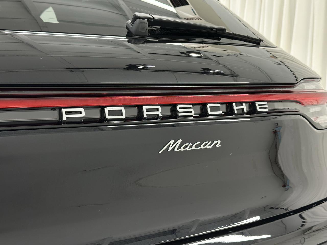 2026 Porsche Macan Newark DE