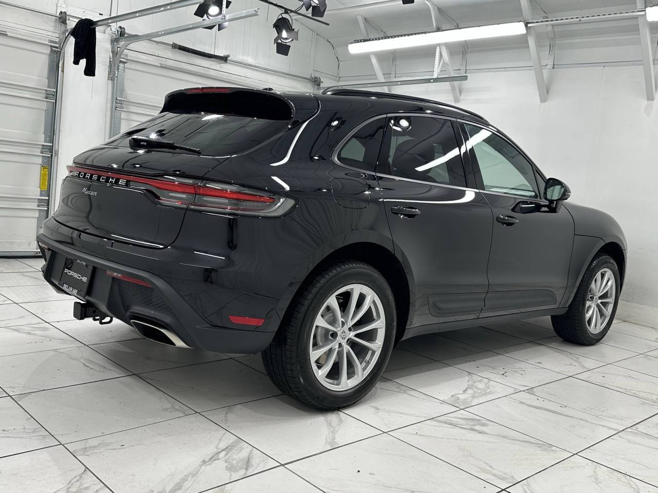 2026 Porsche Macan Newark DE