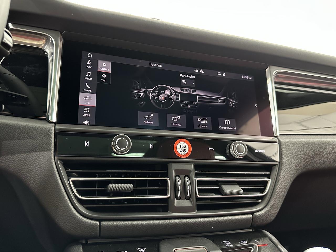 2026 Porsche Macan Newark DE