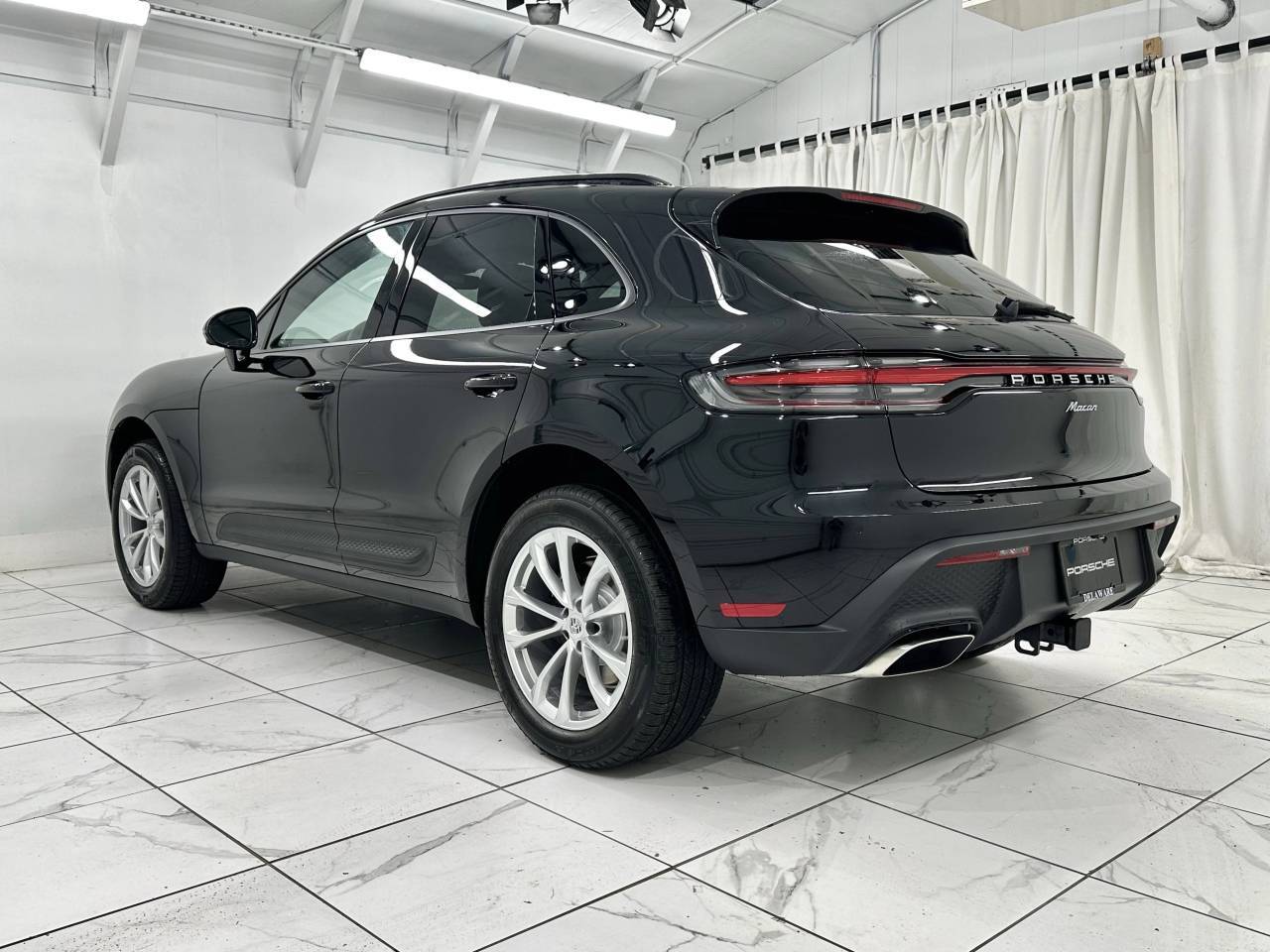 2026 Porsche Macan Newark DE