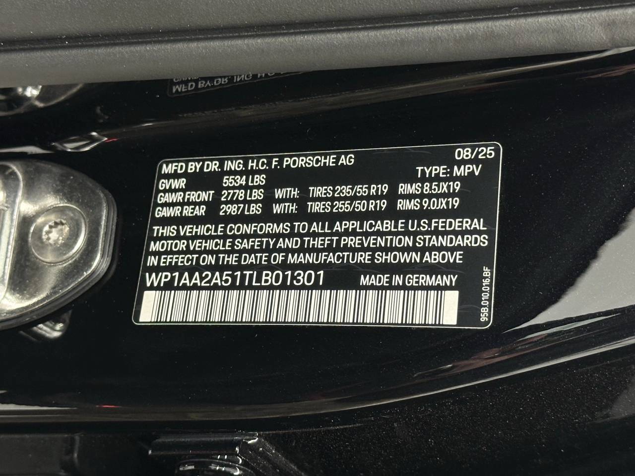 2026 Porsche Macan Newark DE