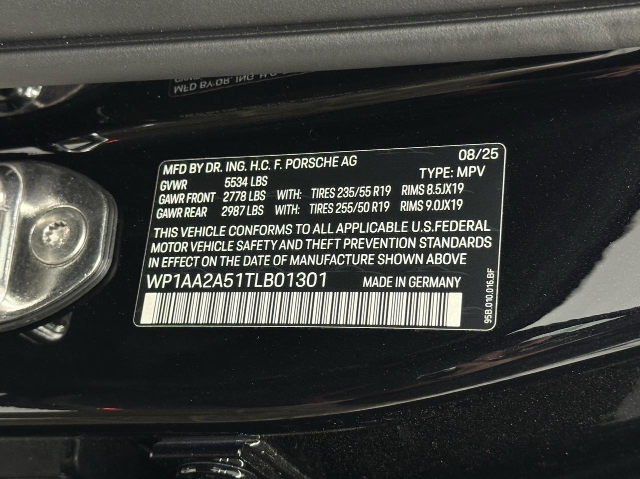 2026 Porsche Macan Newark DE