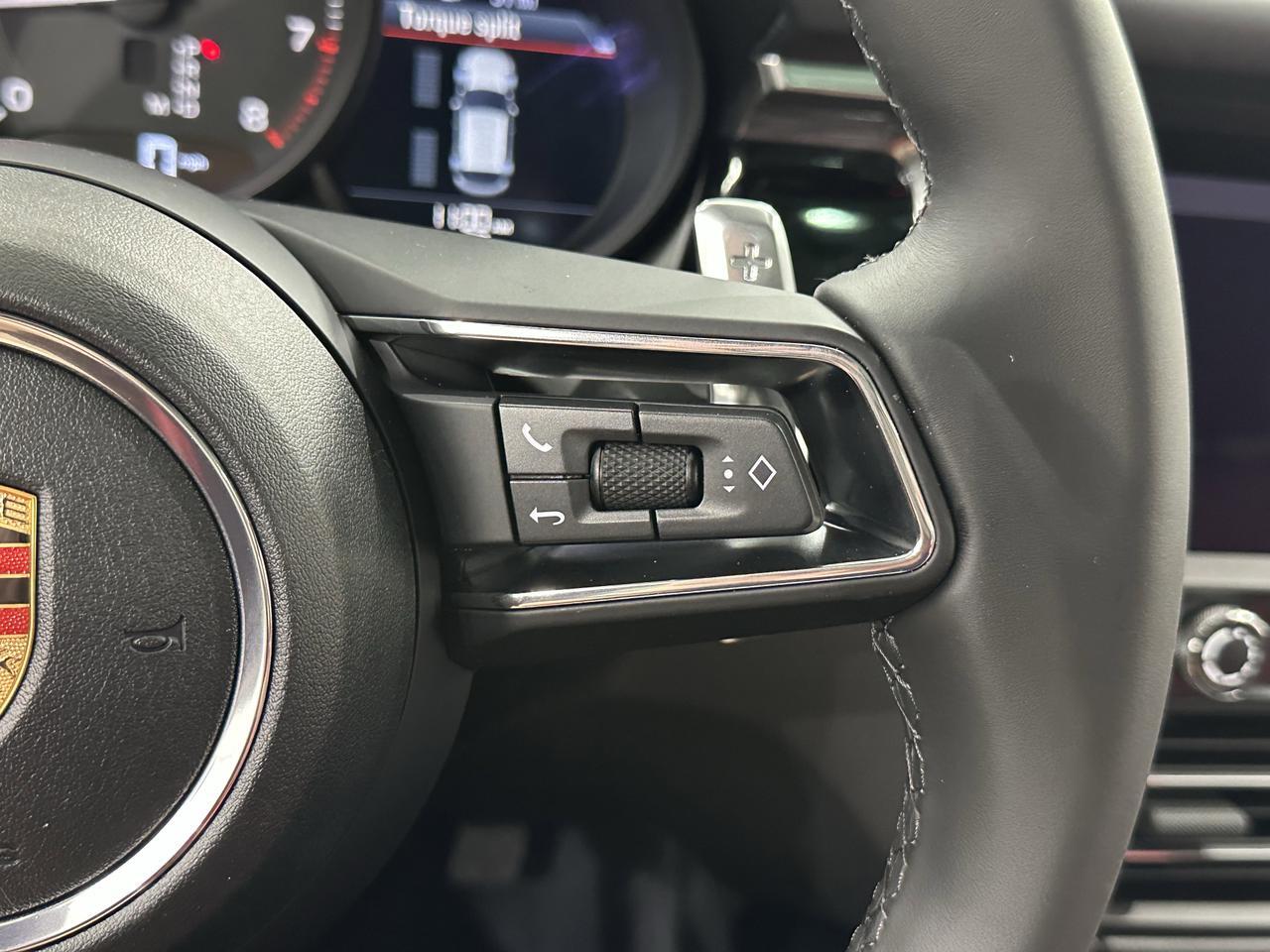 2026 Porsche Macan Newark DE