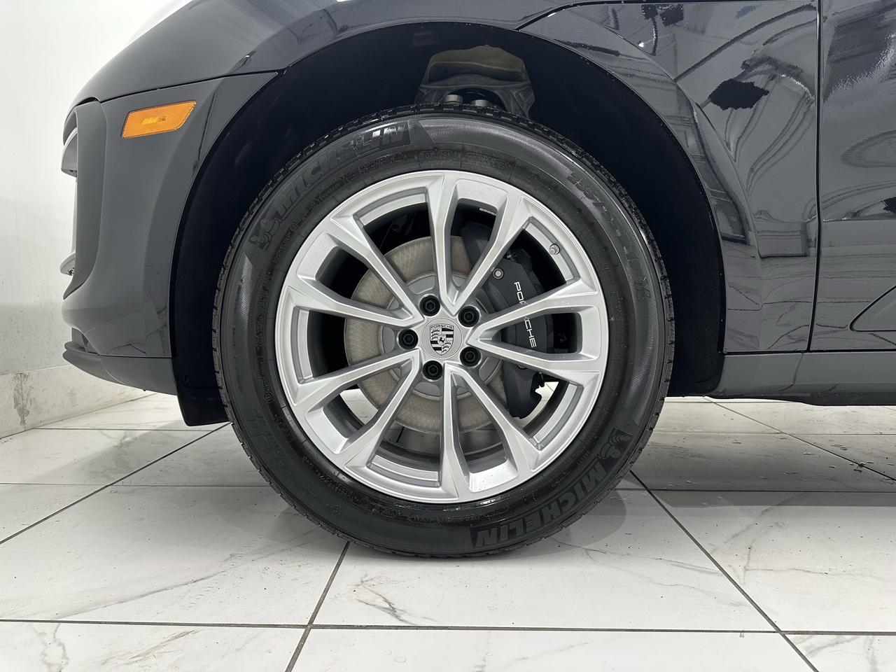 2026 Porsche Macan Newark DE