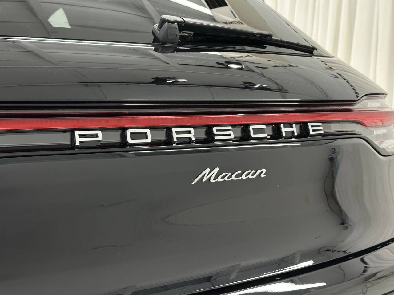 2026 Porsche Macan Newark DE