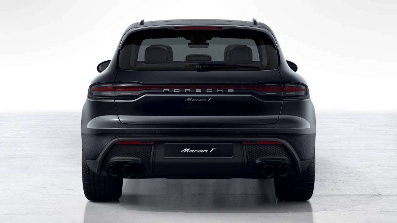 2026 Porsche Macan Newark DE