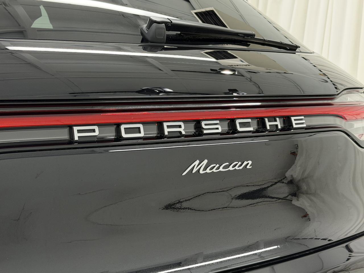 2026 Porsche Macan Newark DE
