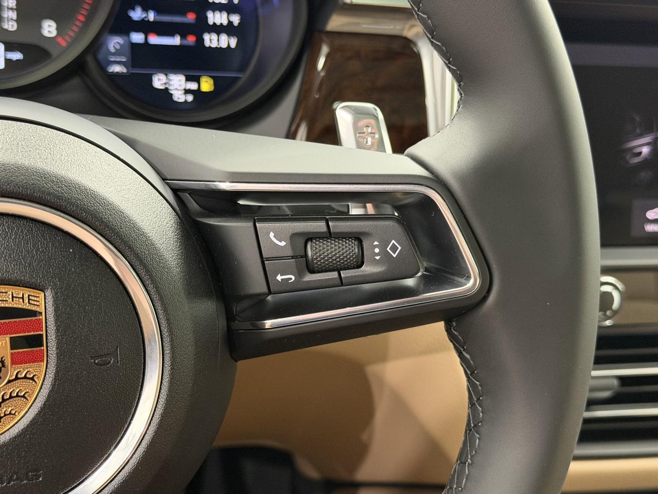 2026 Porsche Macan Newark DE