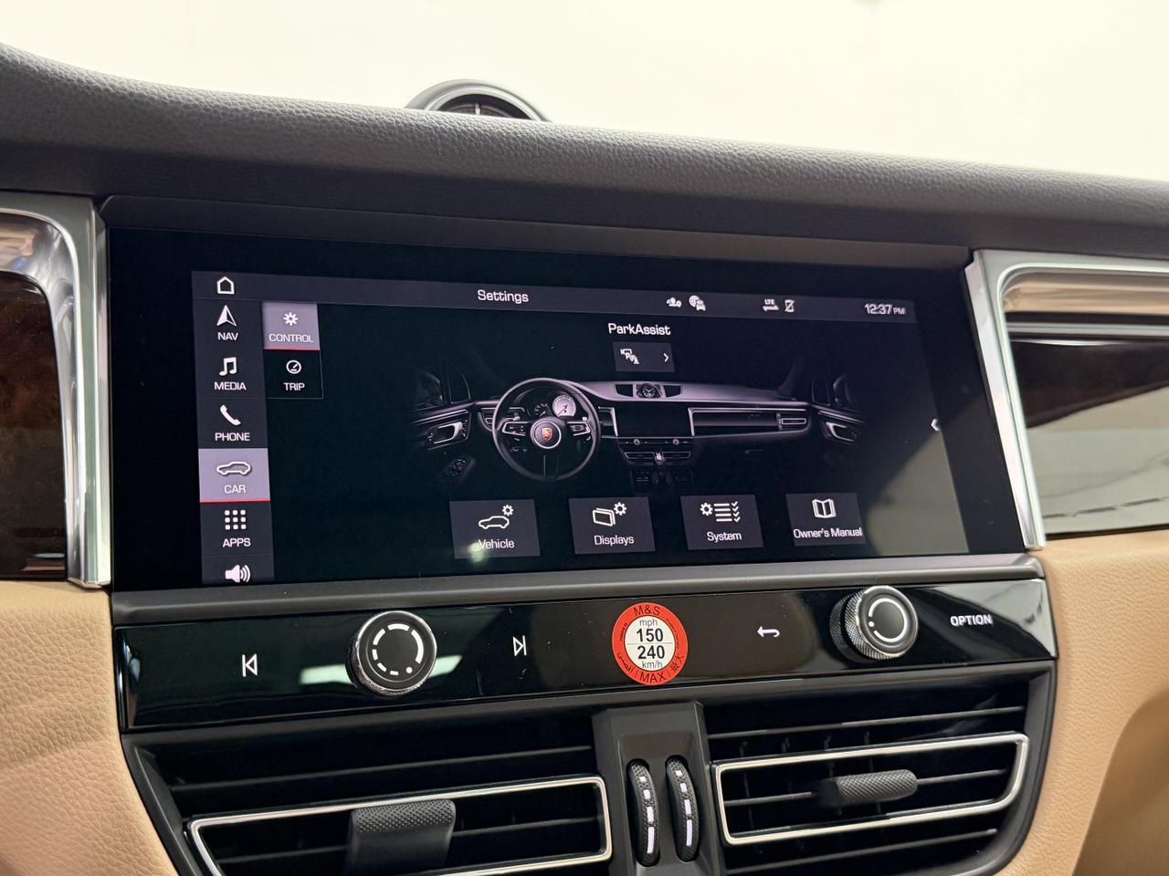 2026 Porsche Macan Newark DE