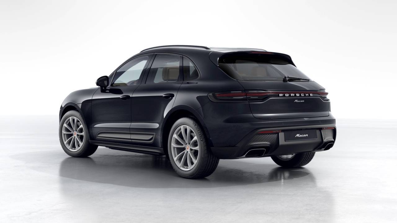 2026 Porsche Macan Newark DE