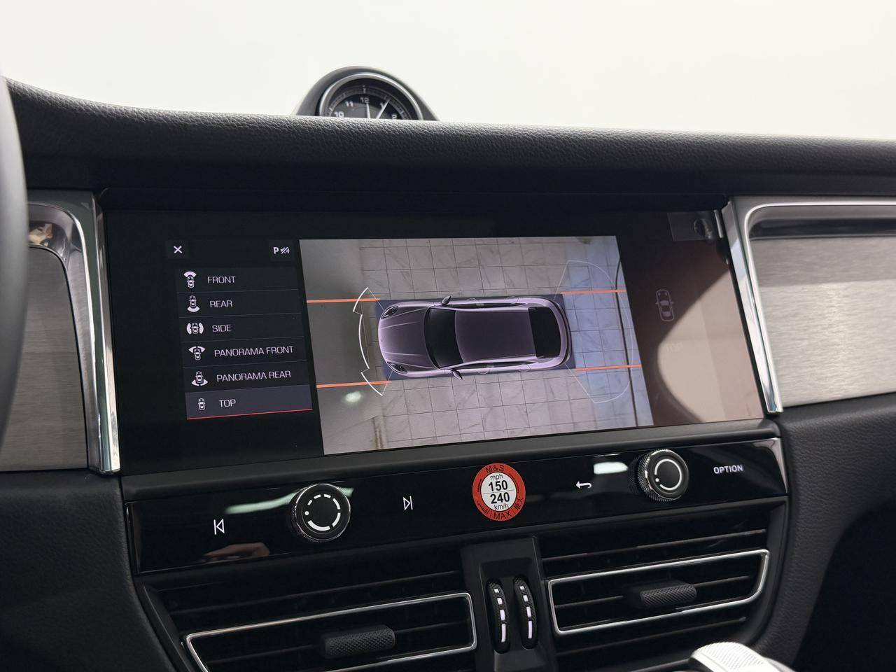 2026 Porsche Macan Newark DE