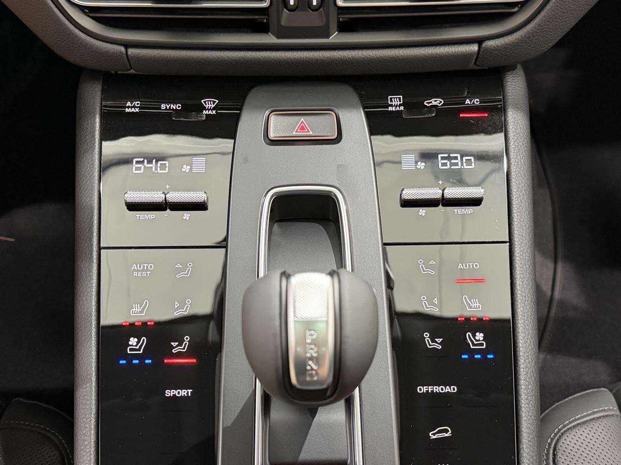 2026 Porsche Macan Newark DE