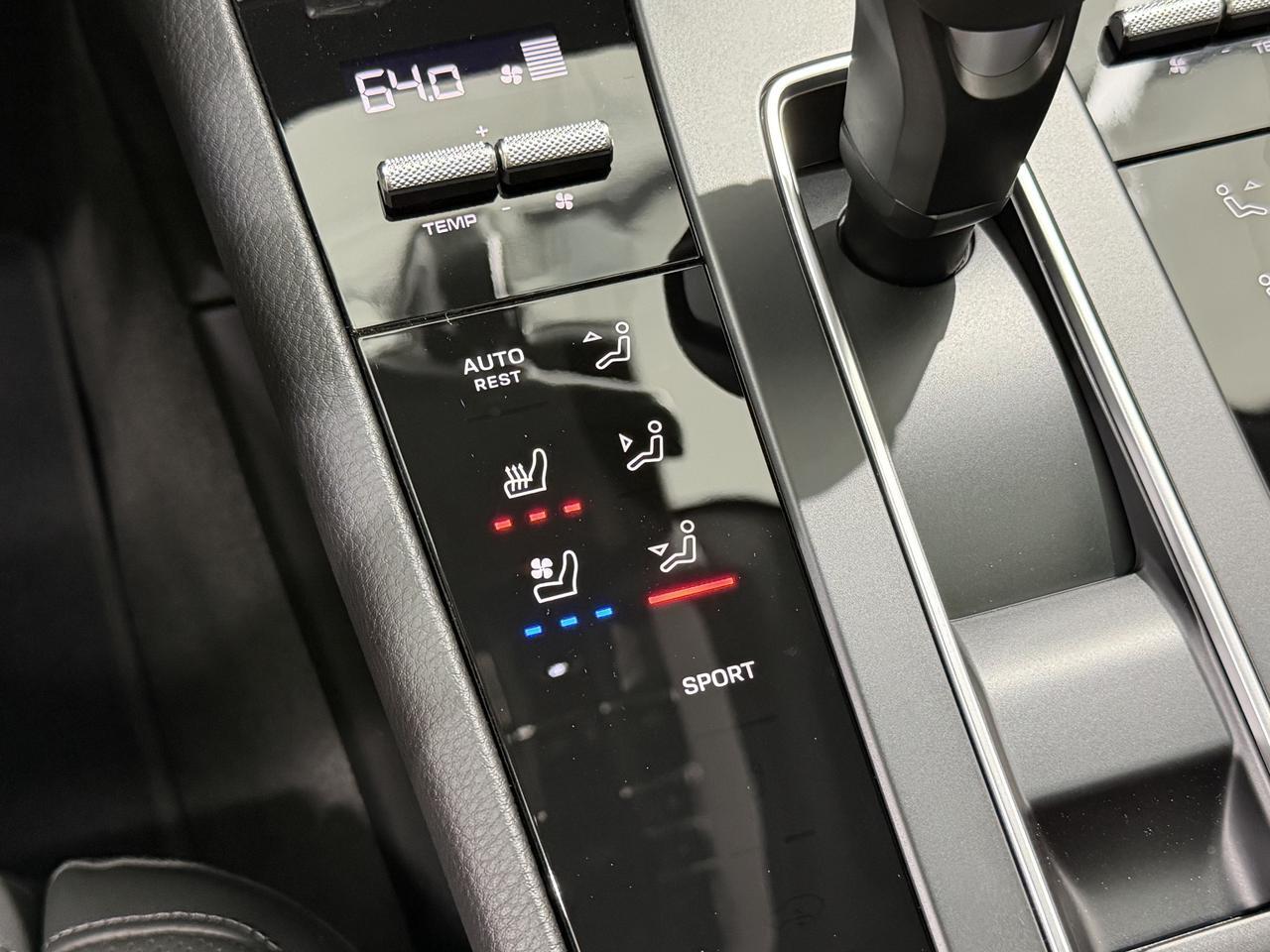 2026 Porsche Macan Newark DE