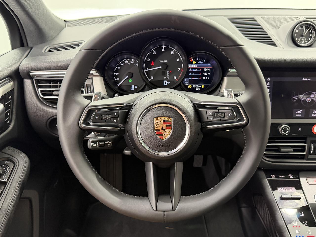 2026 Porsche Macan Newark DE