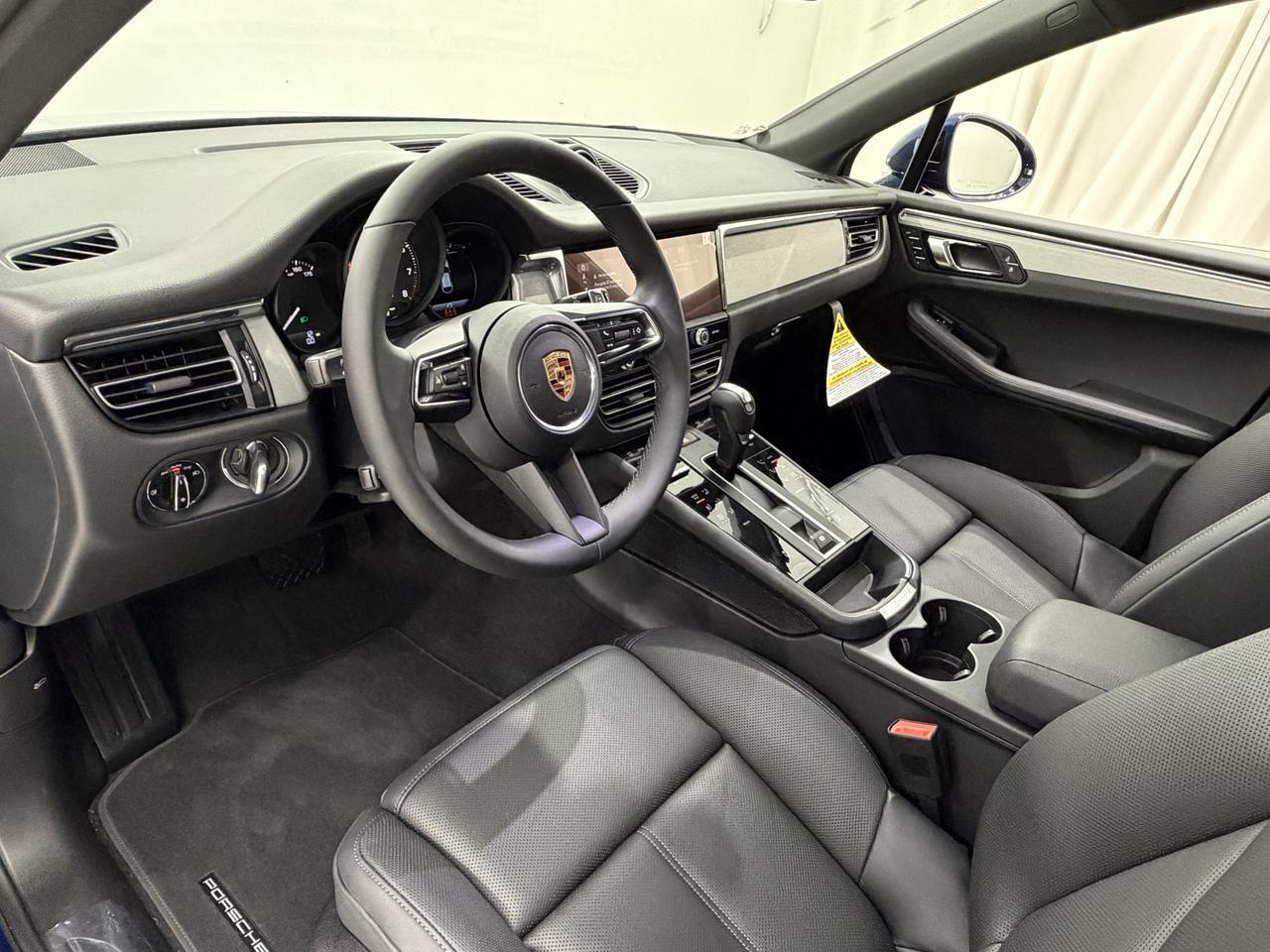 2026 Porsche Macan Newark DE