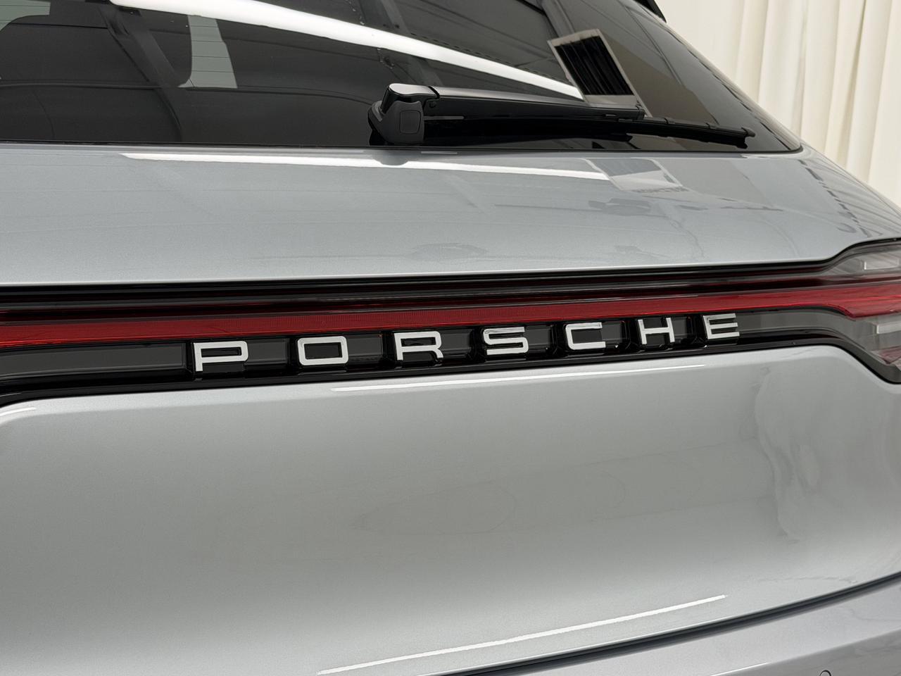 2026 Porsche Macan Newark DE