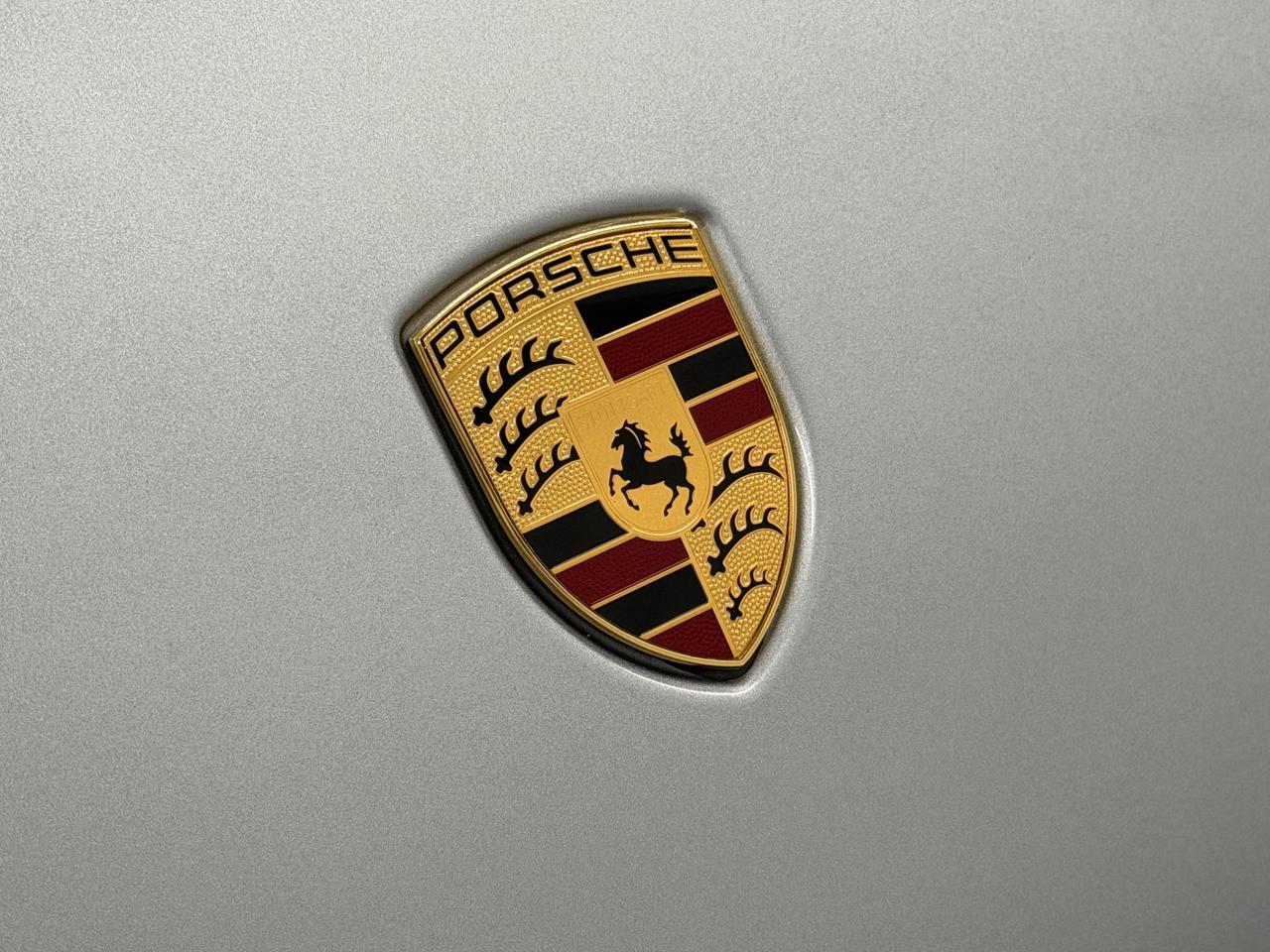 2026 Porsche Macan Newark DE