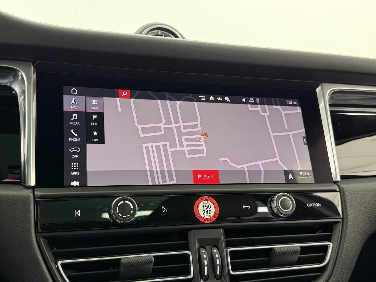 2026 Porsche Macan Newark DE