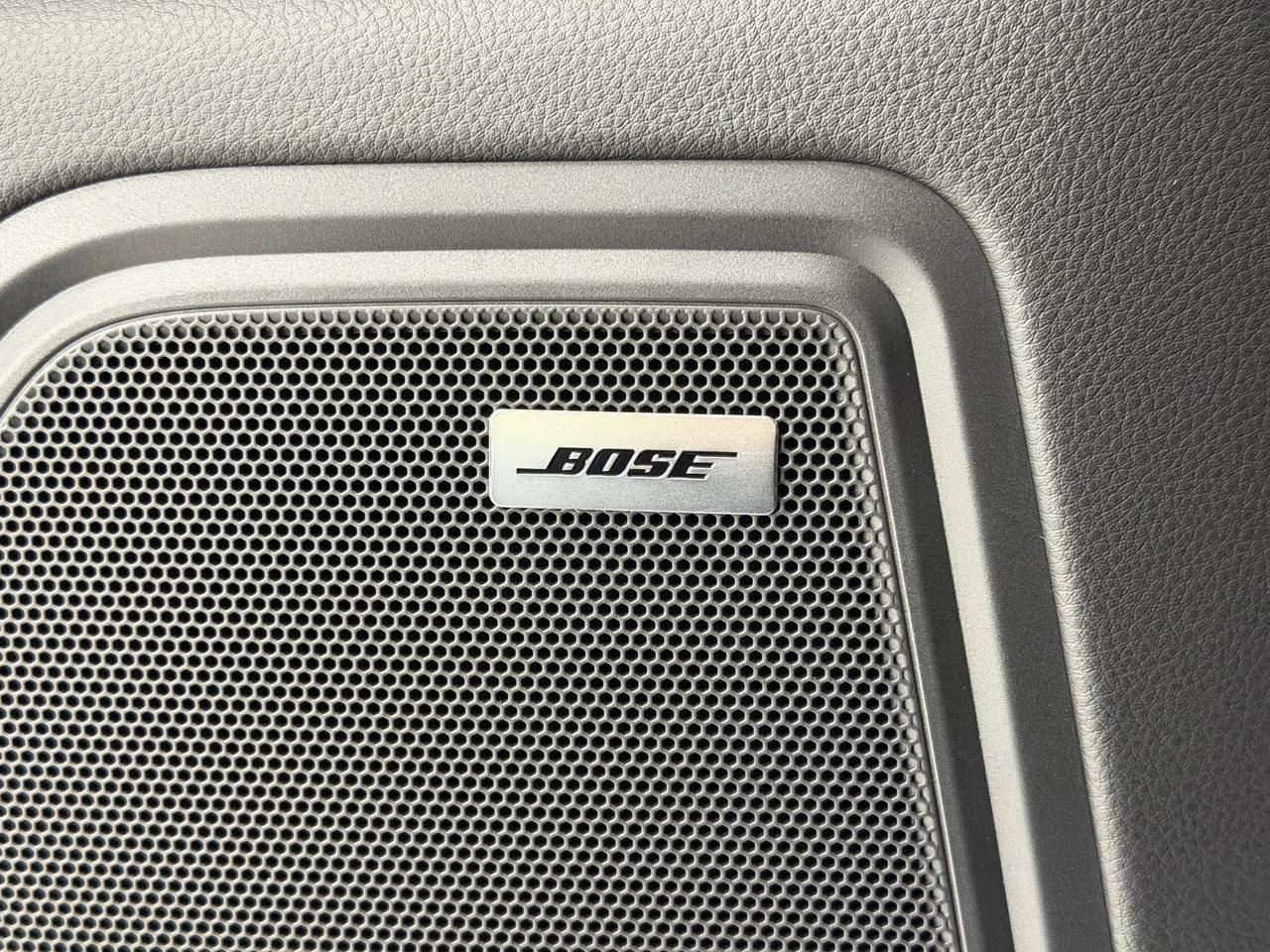 2026 Porsche Macan Newark DE