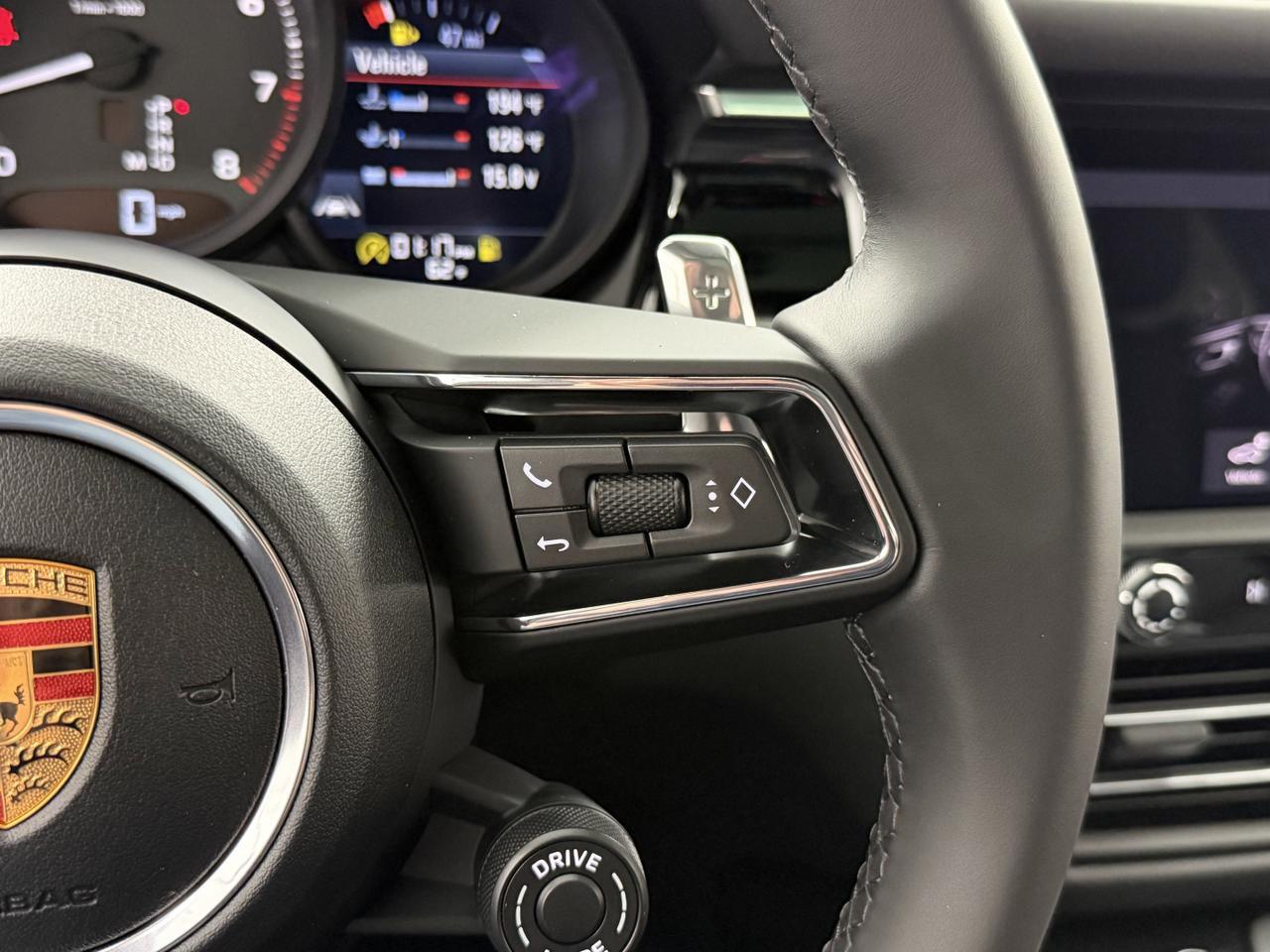 2026 Porsche Macan Newark DE