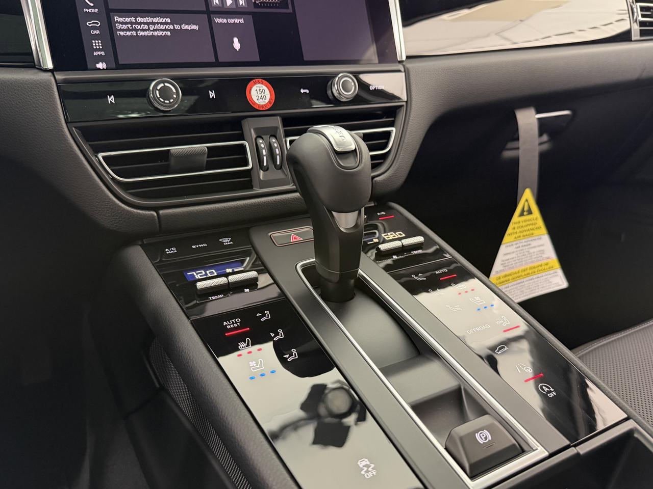 2026 Porsche Macan Newark DE