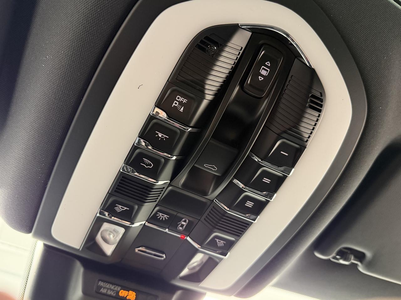 2026 Porsche Macan Newark DE