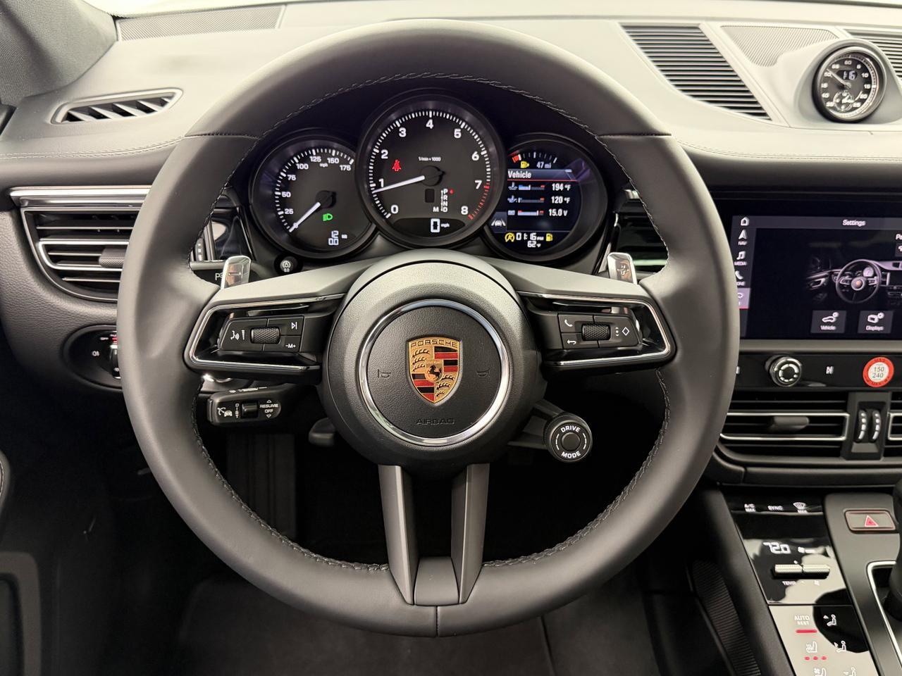 2026 Porsche Macan Newark DE