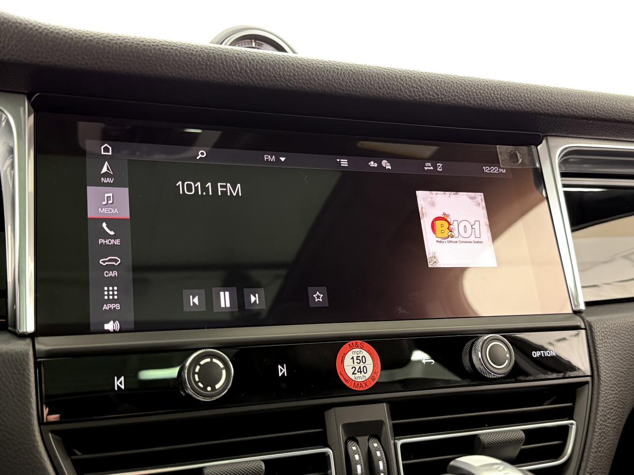 2026 Porsche Macan Newark DE