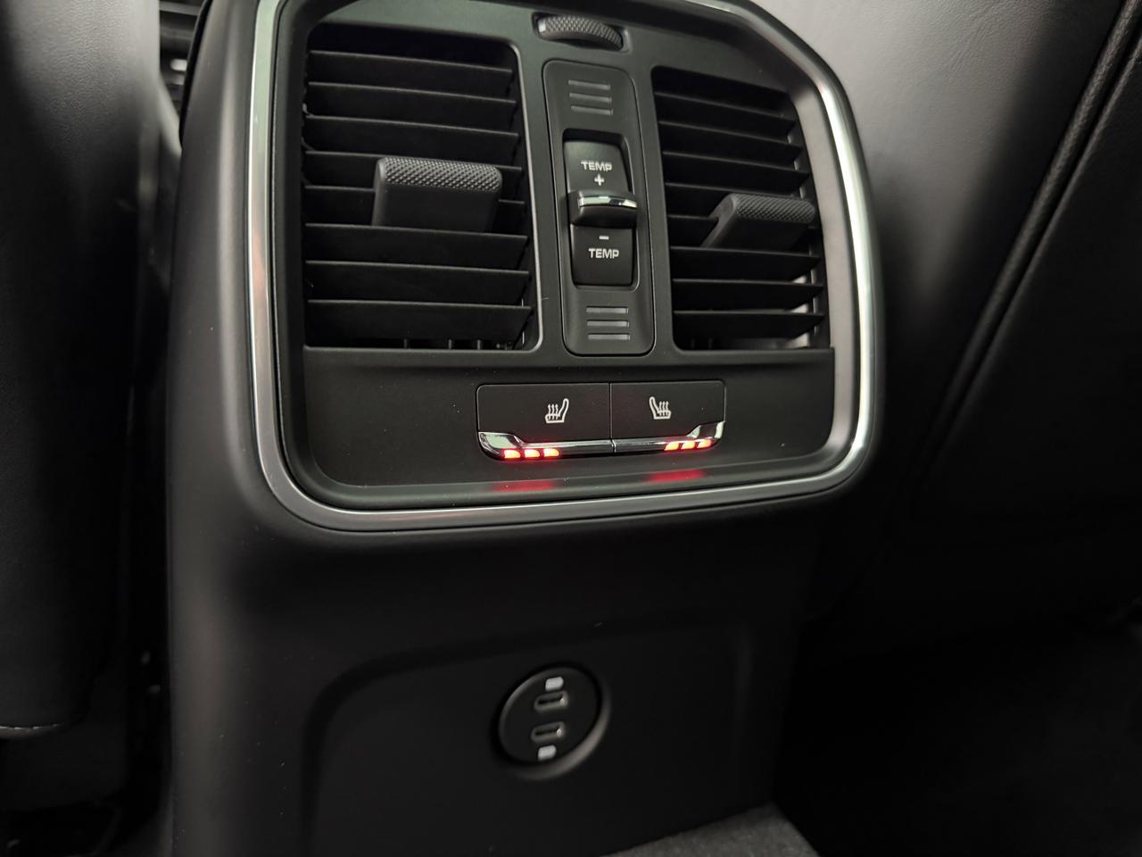 2026 Porsche Macan Newark DE