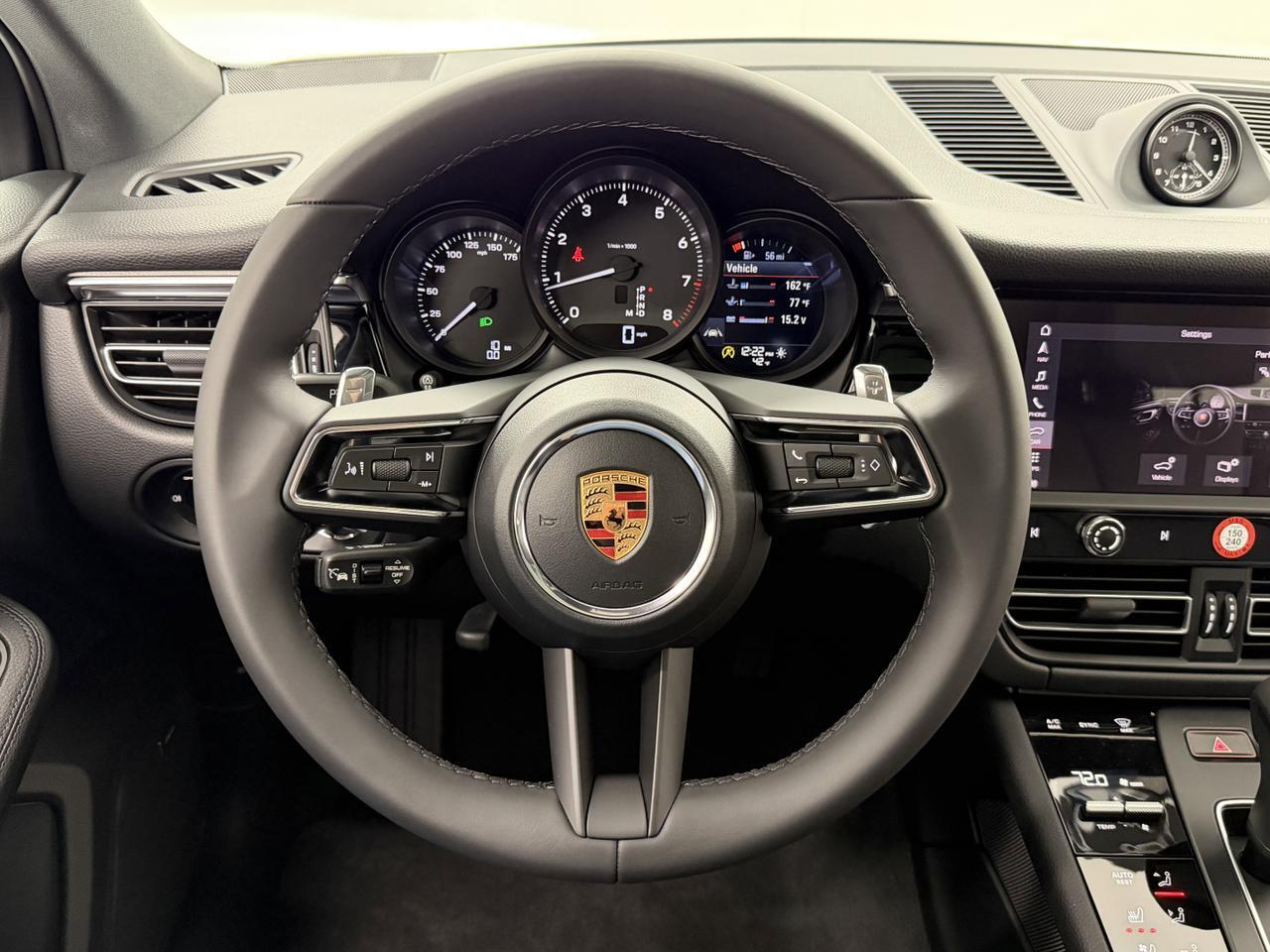 2026 Porsche Macan Newark DE