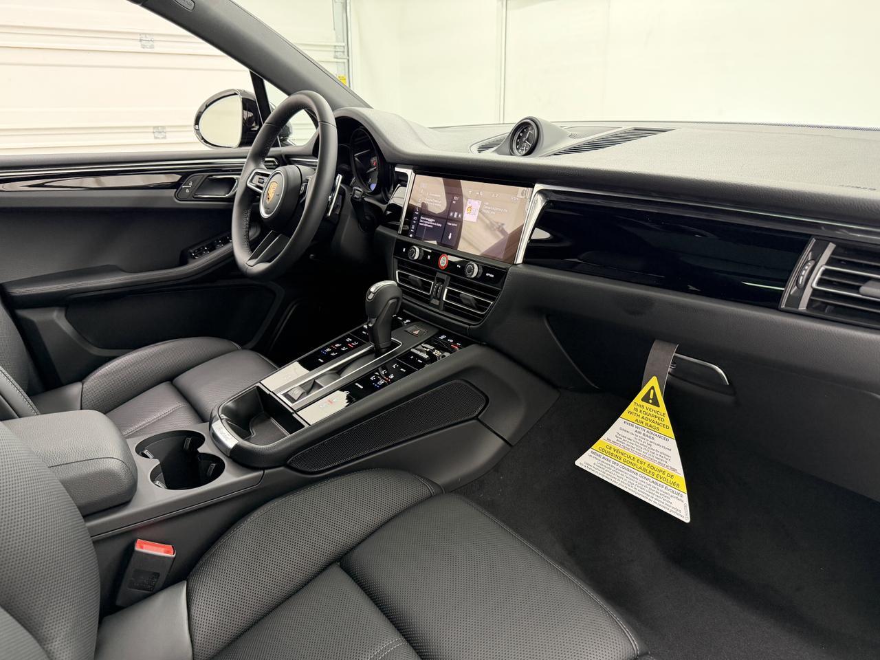 2026 Porsche Macan Newark DE