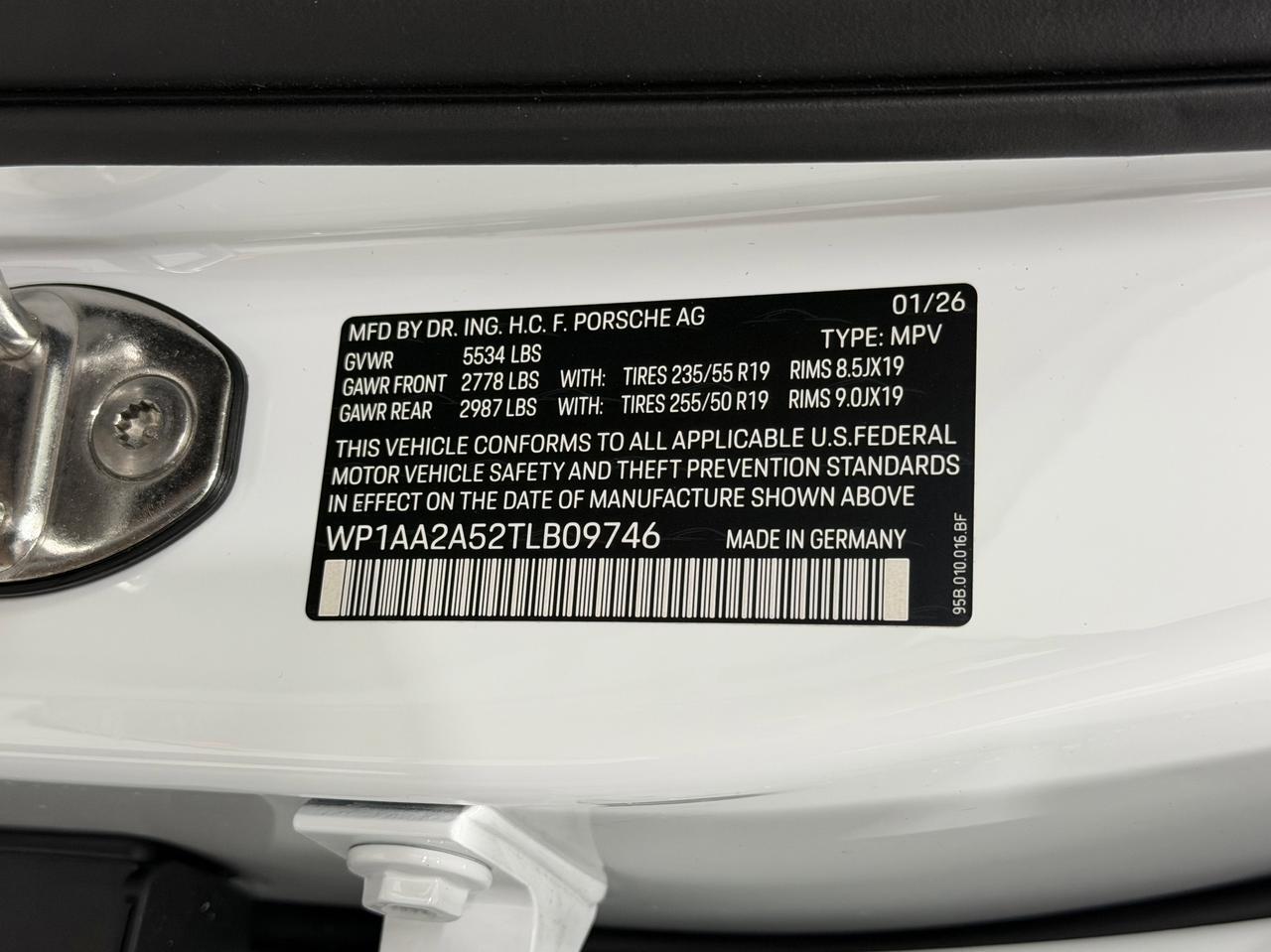 2026 Porsche Macan Newark DE