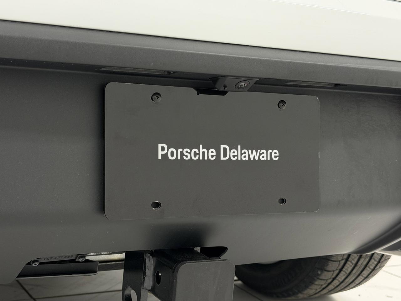 2026 Porsche Macan Newark DE