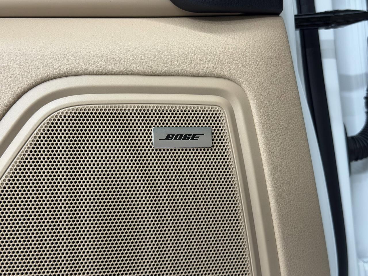 2026 Porsche Macan Newark DE