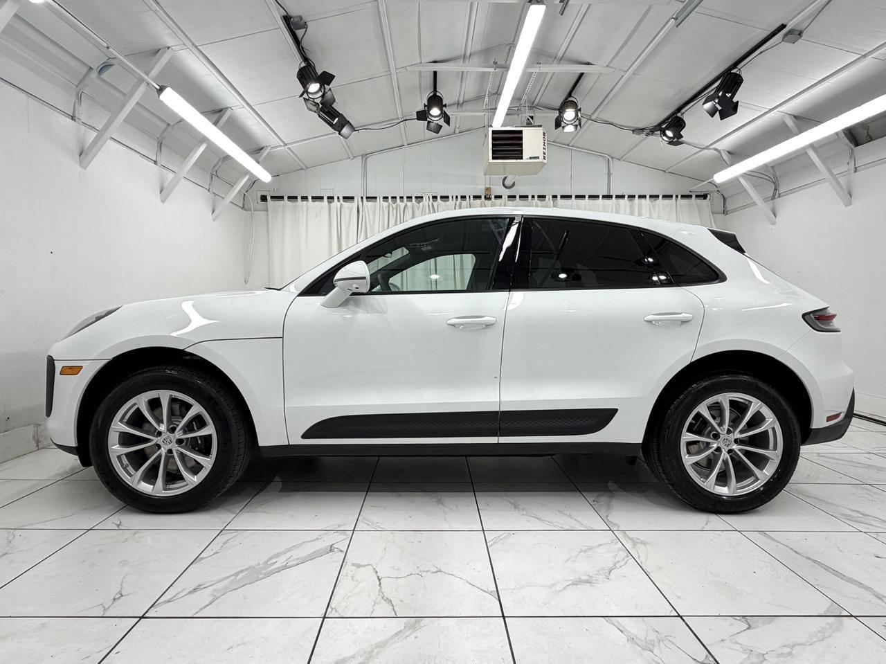 2026 Porsche Macan Newark DE