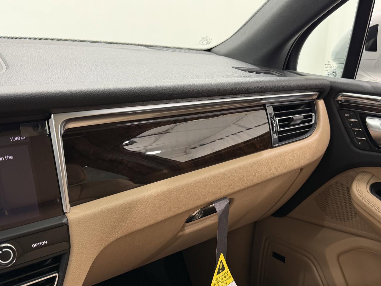 2026 Porsche Macan Newark DE