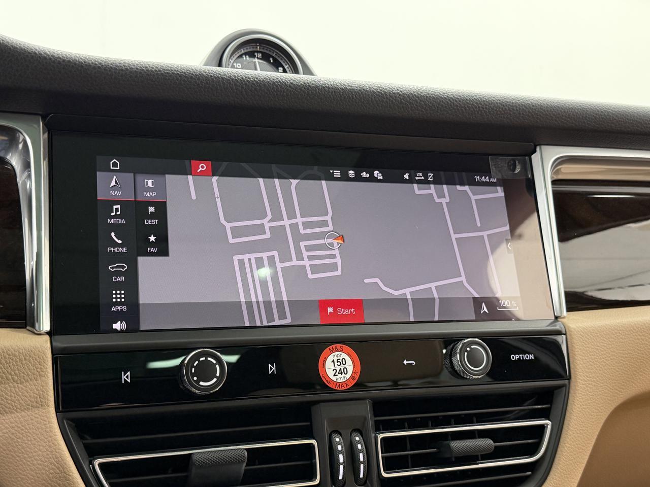 2026 Porsche Macan Newark DE