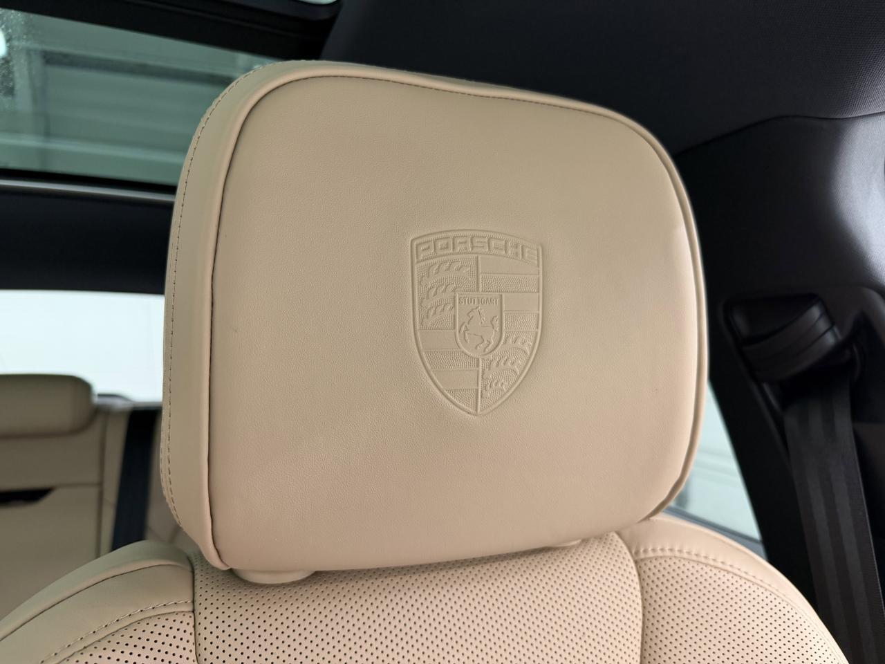 2026 Porsche Macan Newark DE