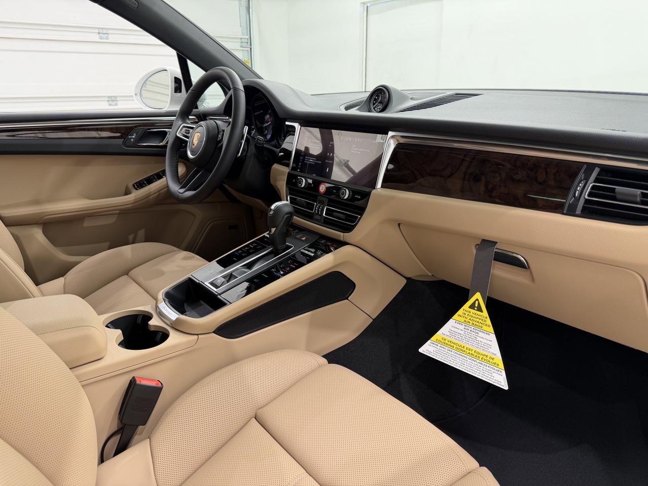 2026 Porsche Macan Newark DE