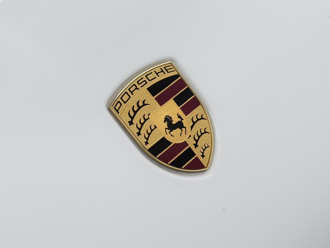 2026 Porsche Macan Newark DE