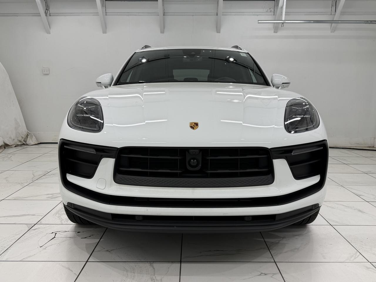 2026 Porsche Macan Newark DE