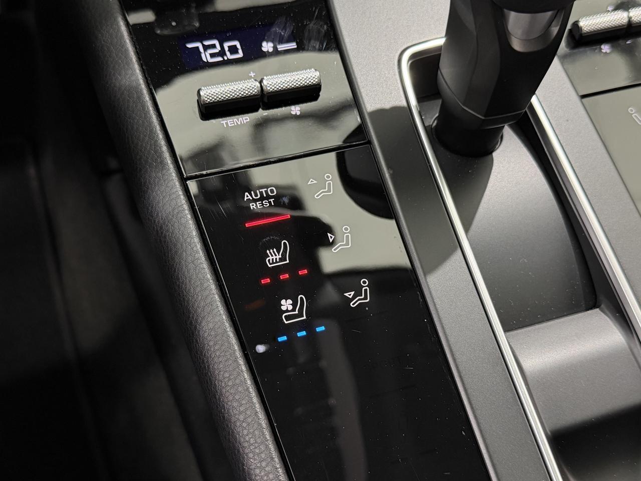 2026 Porsche Macan Newark DE