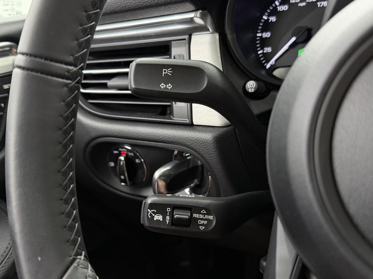 2026 Porsche Macan Newark DE
