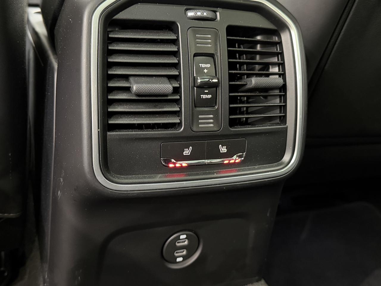 2026 Porsche Macan Newark DE
