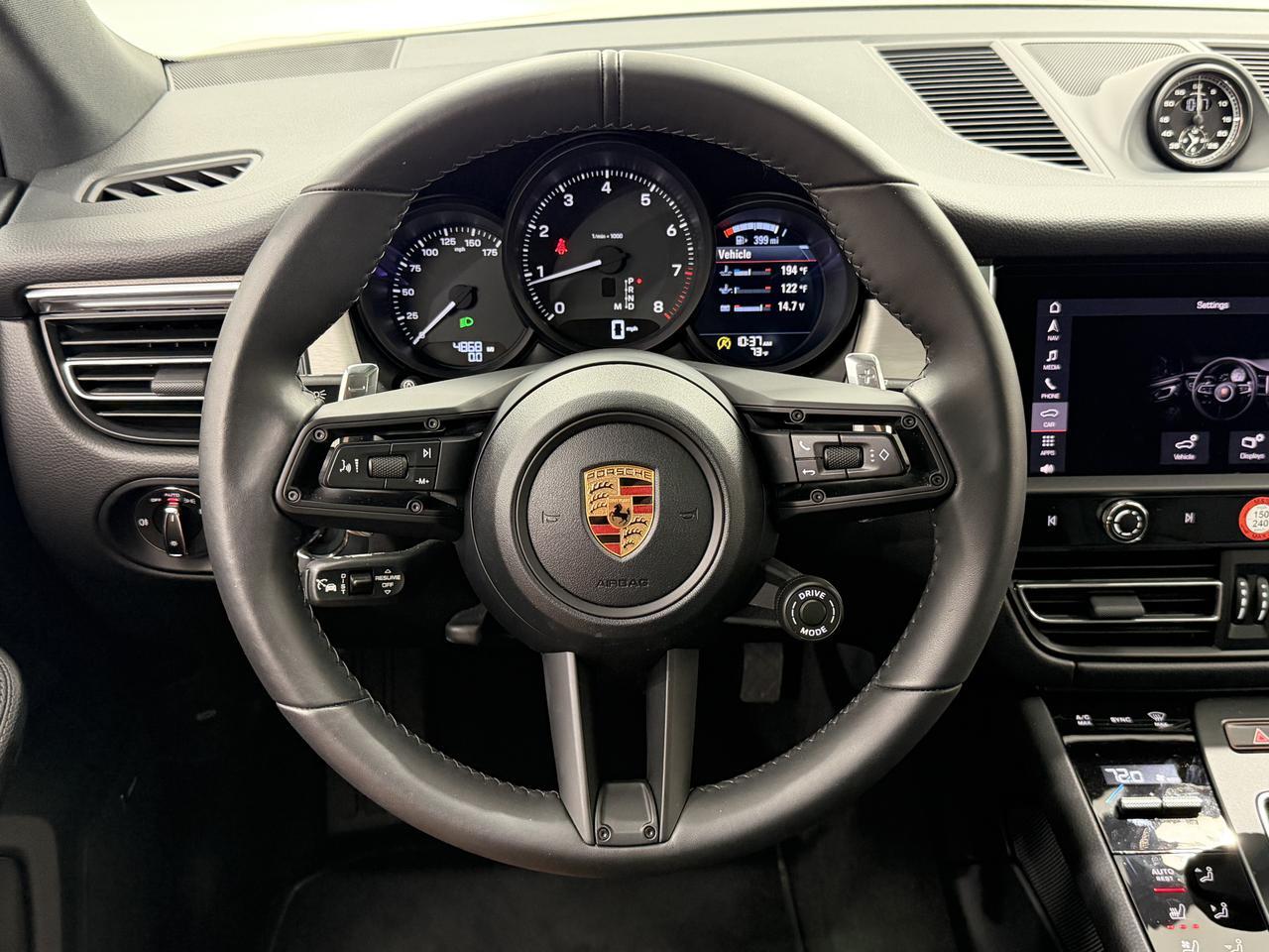 2026 Porsche Macan Newark DE